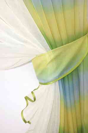 Кухонні шторки VR-Textil № 111к комбіновані молочний з оливково-жовтим та блакитним 400х170 см (52-0226) Київ