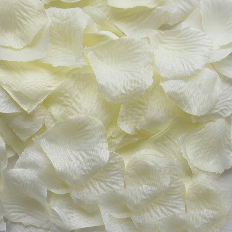 Штучні пелюстки троянд 200 штук 45 на 45 мм бежевий Київ - фото 2