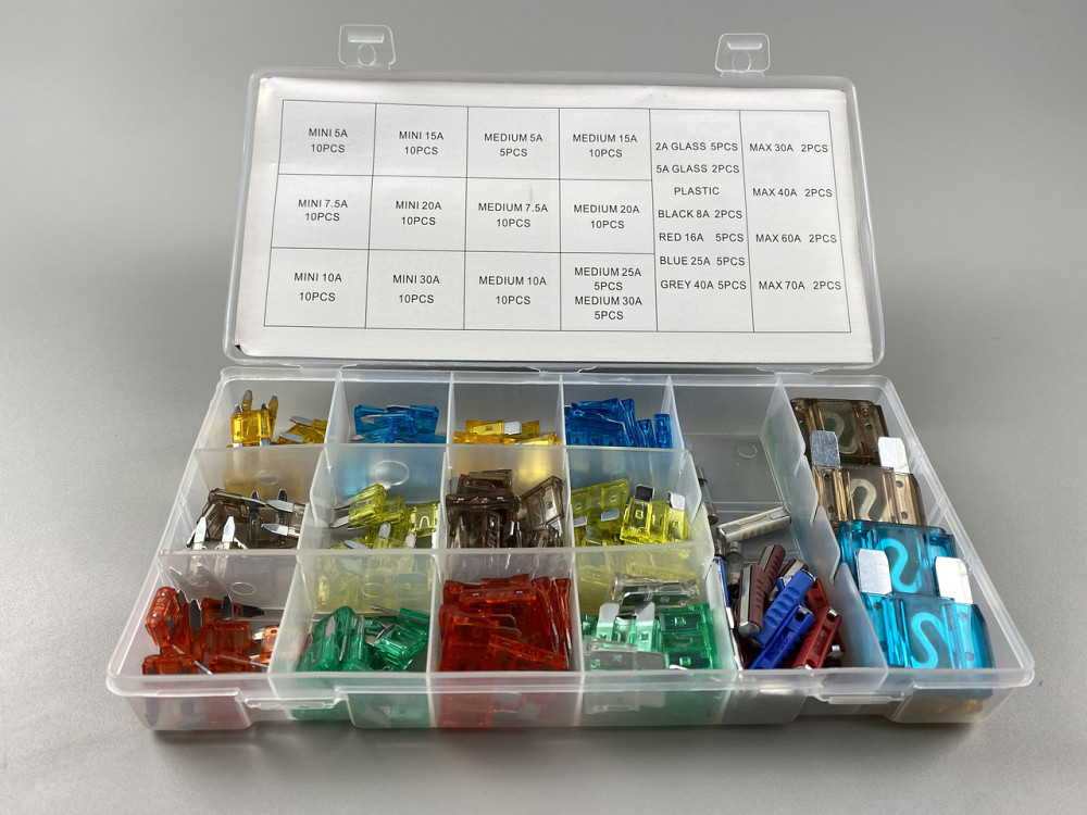 Набір запобіжників 147 шт від 5A до 70А від 5A до 70А  (mini, micro, medium, maxi, круглі скло + круглі кераміка) бокс пластиковий Мукачево - фото 1