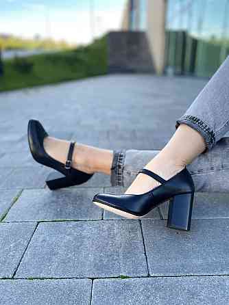 Nivelle Туфлі жіночі NIVELLE чорні натуральна шкіра каблук 8 см (1765/8029-8052) Коломыя