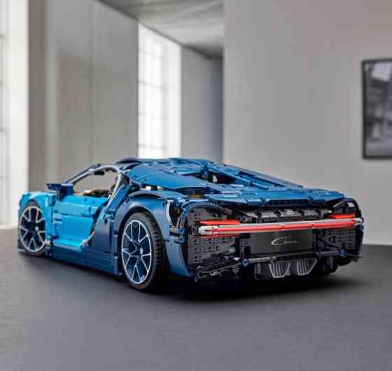 Конструктор машинка Technik Bugatti Chiron  маштаб 1:8  3599 деталей Бугати Широн синій Киев