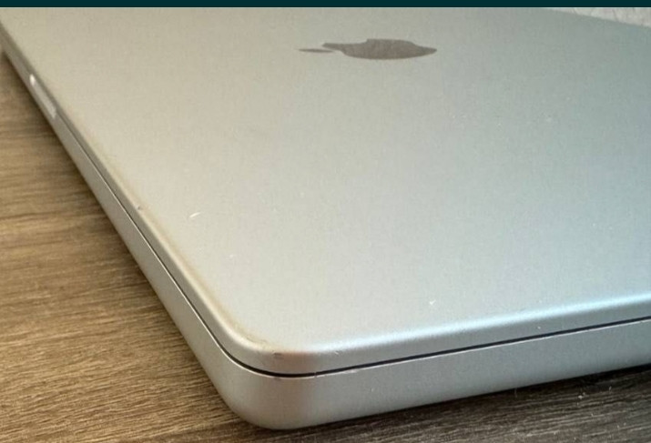 Ноутбук MacBook Pro 16