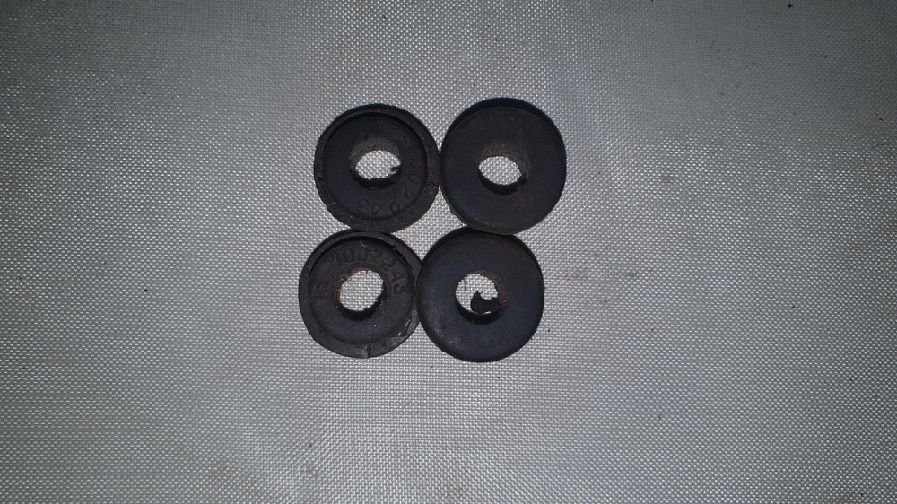 Втулка клапанної кришки ГАЗ-3307, ГАЗ-53, ГАЗ-66, ПАЗ (4 шт.). 13-1007243. Харків - фото 1