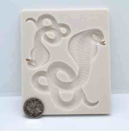 Силиконовая форма Кобра 125 на 105 мм серый Киев