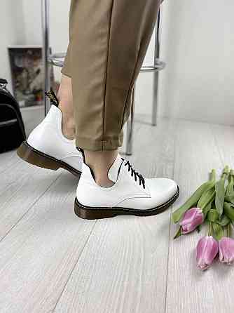 Sothby 's Туфлі жіночі Sothby 's M-373 білі (весна-осінь, шкіра натуральна) (3110) Коломия