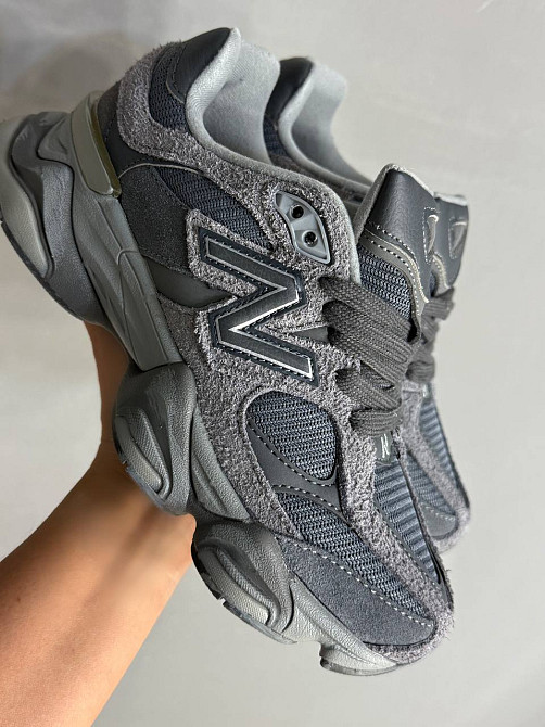 Кросівки жіночі і чоловічі NB 9060-5 замша з сіткою потерті унісекс сірі, 38, 24 см Київ - фото 1