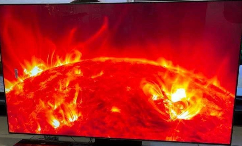 Телевизор Безрамный: 65