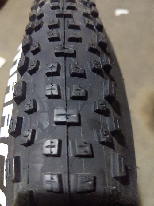 Велосипедная шина 26 * 2,125 (Антипрокол 5мм, MRH-5014) Мукачево - изображение 1