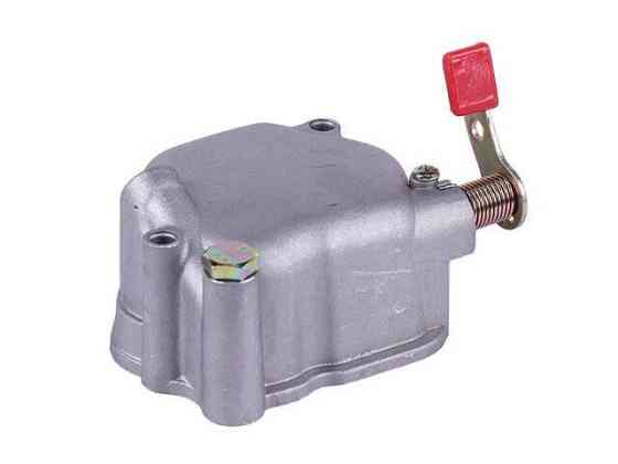 Кришка клапанів на дизельний двигун 178F, під 2 болти Мукачево