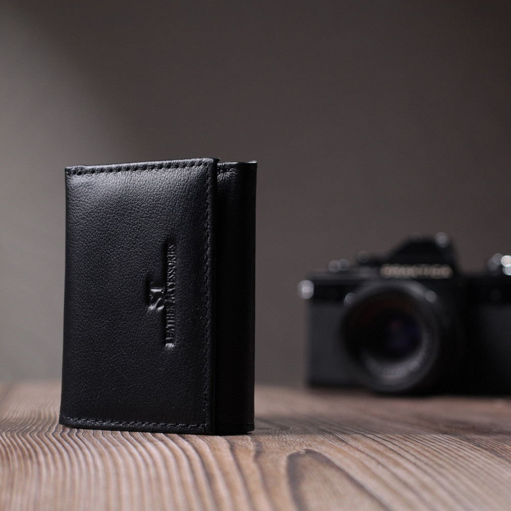 Зручний компактний гаманець з монетницею із натуральної шкіри ST Leather 22742 Чорний Київ - фото 3