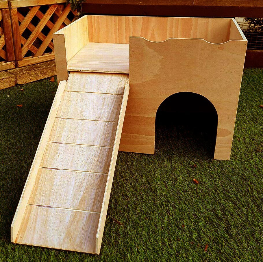 Домик для кроликов 