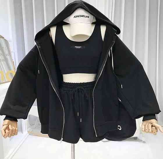 Женский прогулочный костюм тройка: кофта топ и шорты двунитка Черный, 46/48 Одесса