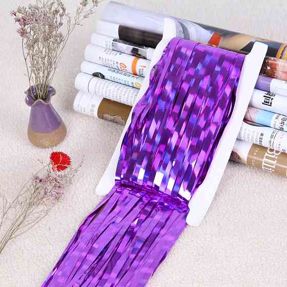 Дождикк для фотозоны с голограммой 2 м на 1 м фиолетовый Киев