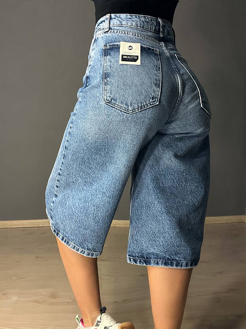 Шорти жіночі джинсові Mikaletta 9713 бермуди довгі світло-сині, світло-синій, 25, 25, 70 см, 97 см Київ - фото 2