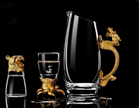 Набор рюмок Китайский гороскоп 30 мл х 12 шт Графин 300 мл в Кейсе Круглый бамбуковый Разнос Старое золото Кременчуг - изображение 3