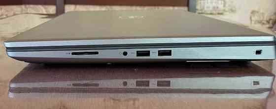 Ноутбук 17" FHD Dell Precision 7750 (i7-10750H/16/256Gb/RTX 4000) Харків