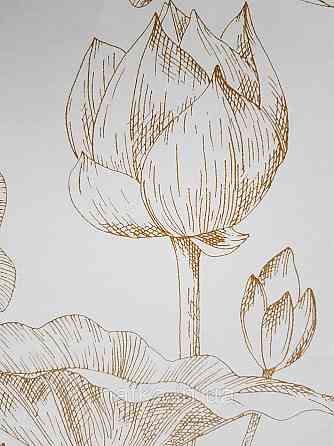 Обои флизелиновые эко Khroma Lotus 0,53Х10 цветы нежные прованс золотистые на молочном Киев