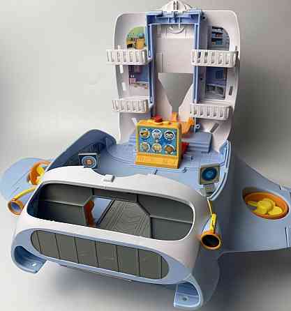 Октонавть самолёт трансформер база. Харьков