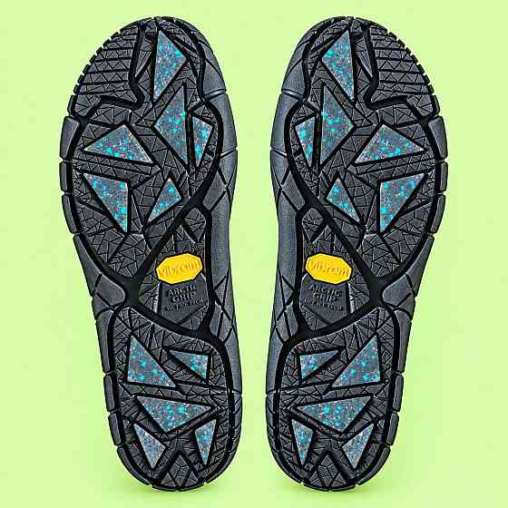 Ботинки чёрные Furoshiki Vibram С мехом средней высоты, размер 40-41 Киев