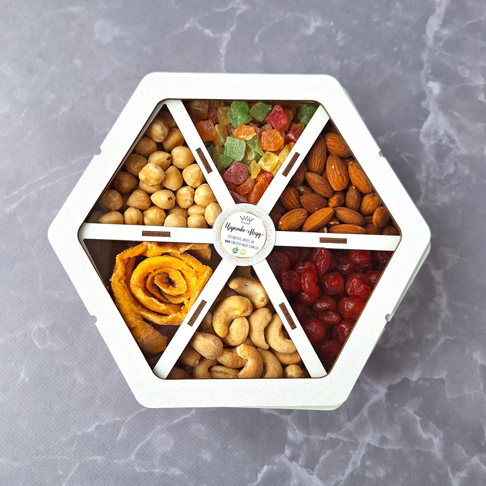 Подарунковий набір горіхів і сухофруктів у дерев'яній коробочці 450 грамів Одеса - фото 5