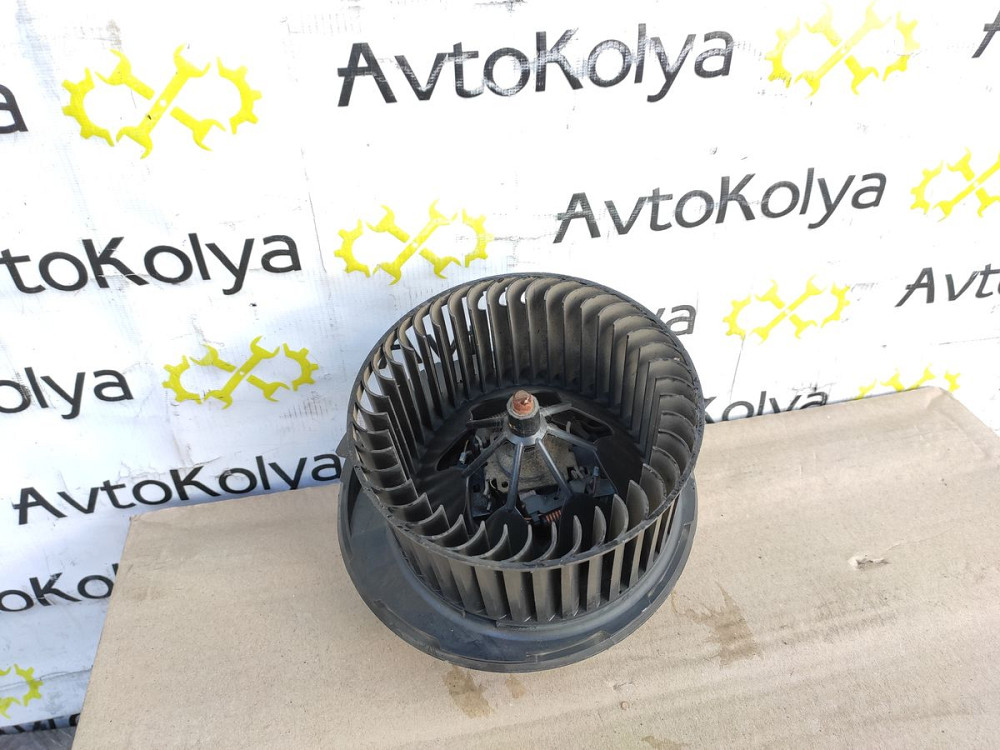 Моторчик пічки VW Golf V 2003-2008 (1K1819015) Ковель - фото 3