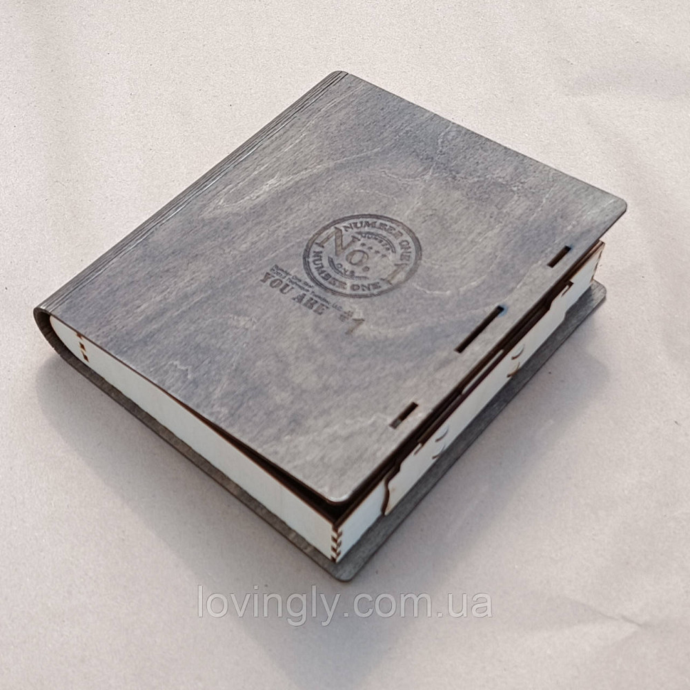 Коробка в виде книги 