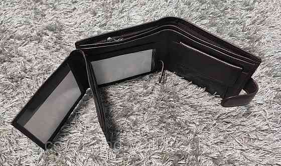 Шкіряний чоловічий гаманець коричневого кольору з блоком для документів Boston Київ