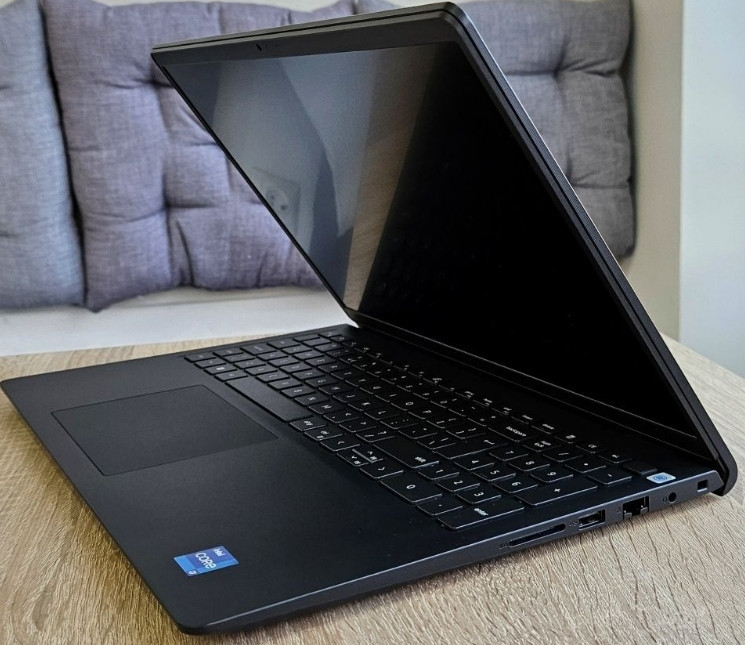 Dell Vostro 3520 i7-1255U 4.7Ггц RAM 32gb SSD 1TR 15.6 Iris Xe 120Гц. Київ - фото 4