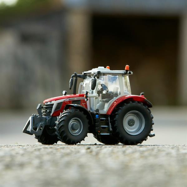 Модель Britains Трактор Massey Ferguson 6S.180, 1:32 (43316) Харків - фото 11