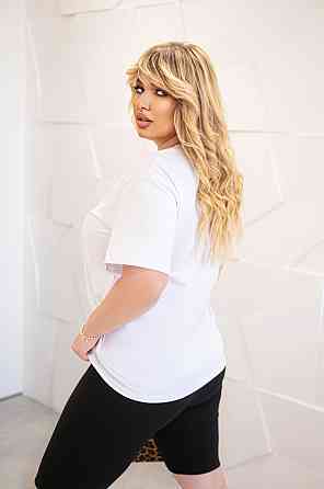 Женская футболка с леопардовым принтом 