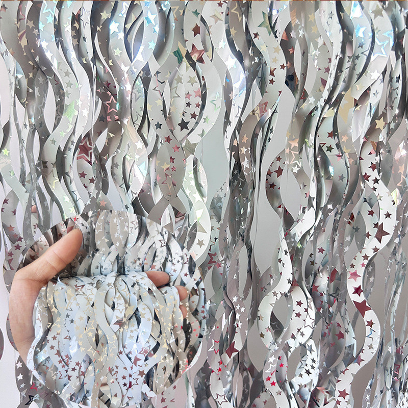 Дощик для фотозони хвилястий із зірочками 2 м на 1 м сріблястий Київ - фото 1