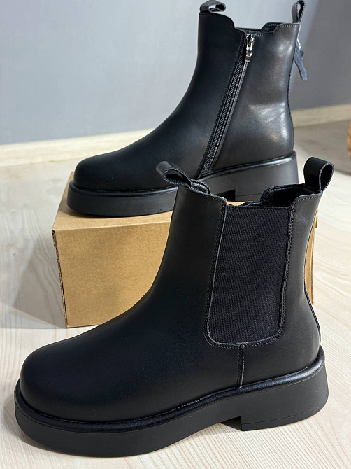 Черевики жіночі Hengji 958 челсі утеплені на хутрі шкіряні чорні, 40, 25 см Київ - фото 9