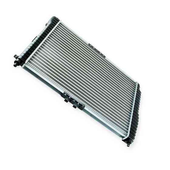 Радіатор Chevrolet Aveo 1.6, 1.4 механіка з конд.(600мм) двигуна Мукачево