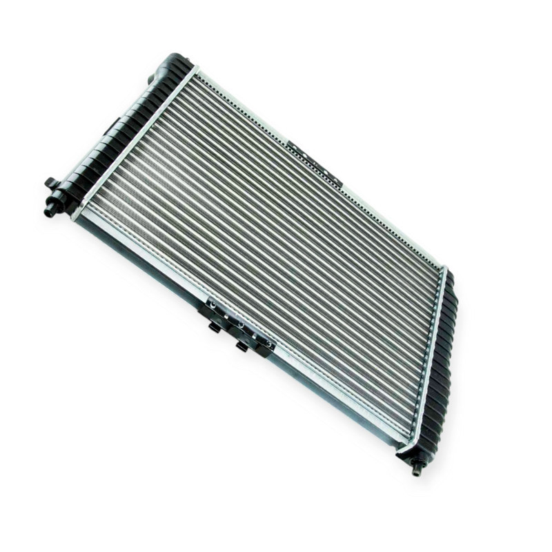 Радіатор Chevrolet Aveo 1.6, 1.4 механіка з конд.(600мм) двигуна Мукачево - фото 1