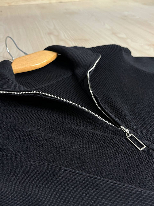 Платье женское Joy One 421 вязаное длинное на молнии в рубчик, черный, one size Киев - изображение 12