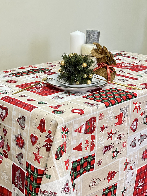 Ecotton Скатертина Ecotton 150х220 см Новорічна Новорiчний печворк бежево-червона Коломыя - изображение 1