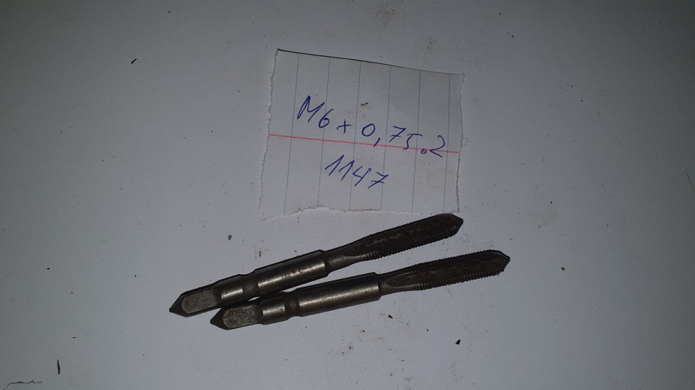 Метчик машинно-ручной метрический М6х0.75 (1147). СССР. Харьков - изображение 1