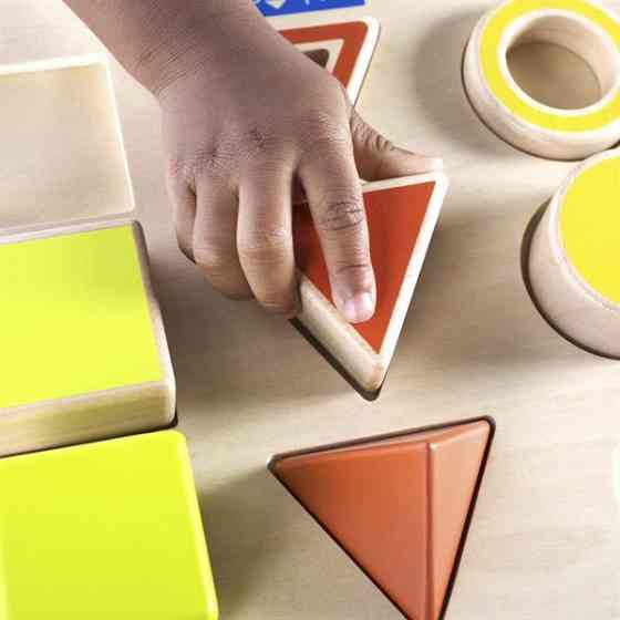 Дерев'яний сортер Guidecraft Manipulatives Фігури в просторі (G6744) Харьков