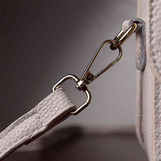 Витончена сумка жіноча з оригінальною клямкою з натуральної шкіри Vintage 22672 Біла Київ