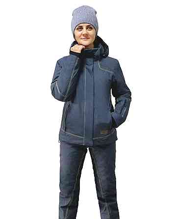 Женский горнолыжный костюм  
