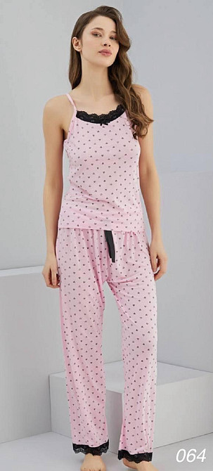 Жіноча принтована піжама-двійка: майка та штани з мереживом Рожевий 2, 48 Одеса - фото 1