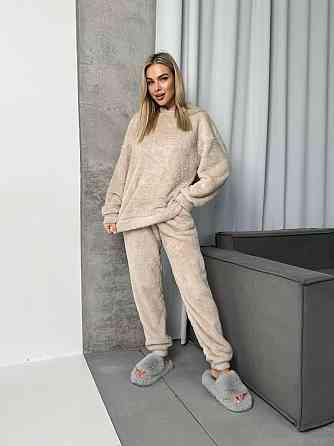Женская уютная пижама двойка с капюшоном двусторонняя махра Бежевый, 42/44 Одесса