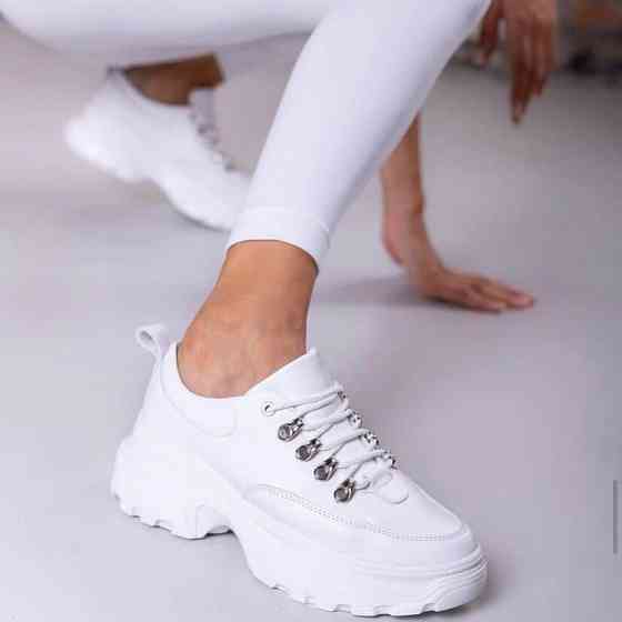 RONE Кросівки жіночі RONE 018 білі (весна-осінь, шкіра натуральна) (4352) 39 Коломия