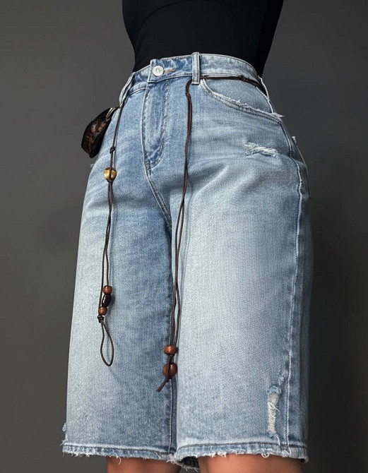 Шорти жіночі джинсові Liana 620 бермуди потерті з поясом і гаманцем великі розміри блакитні, блакитний, 30, 30, 80 см, 108 см Київ - фото 17