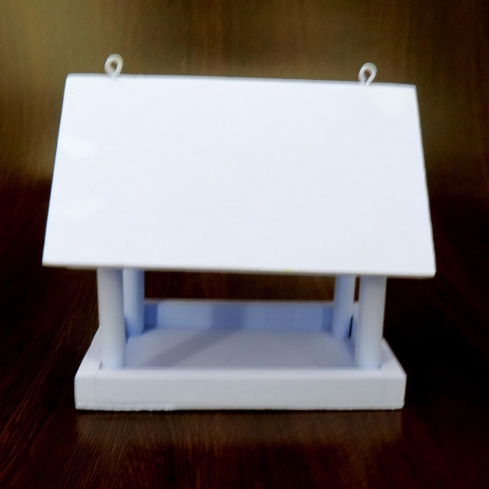 Кормушка садовая для птиц 