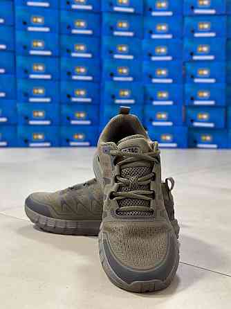 Чоловічі армійські кросівки M-TAC оливкові легкі літні тактичні кросівки для військових Львів