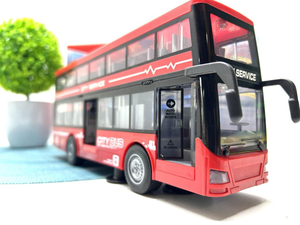 Автобус інерційний двоповерховий світло звук двері відкриваються гумові колеса Червоний (RJ5504) Чернигов - изображение 6