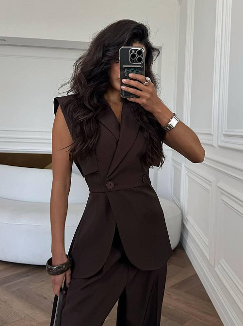 Женский классический костюм брючный двойка костюмка Шоколад, 46/48 Одесса - изображение 1