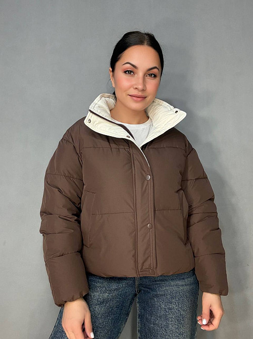 Куртка женская Runfesine 88216 короткая с молочным воротником-стойкой коричневая, коричневый, M Киев - изображение 15