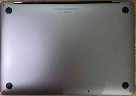 Ноутбук MacBook Pro M1 2021 8/256Gb. Space Gray. Киев